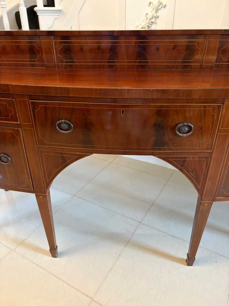 Outstanding Quality Large Antique George III Mahogany and Boxwood Strung Bow Fronted Sideboard - Image 9